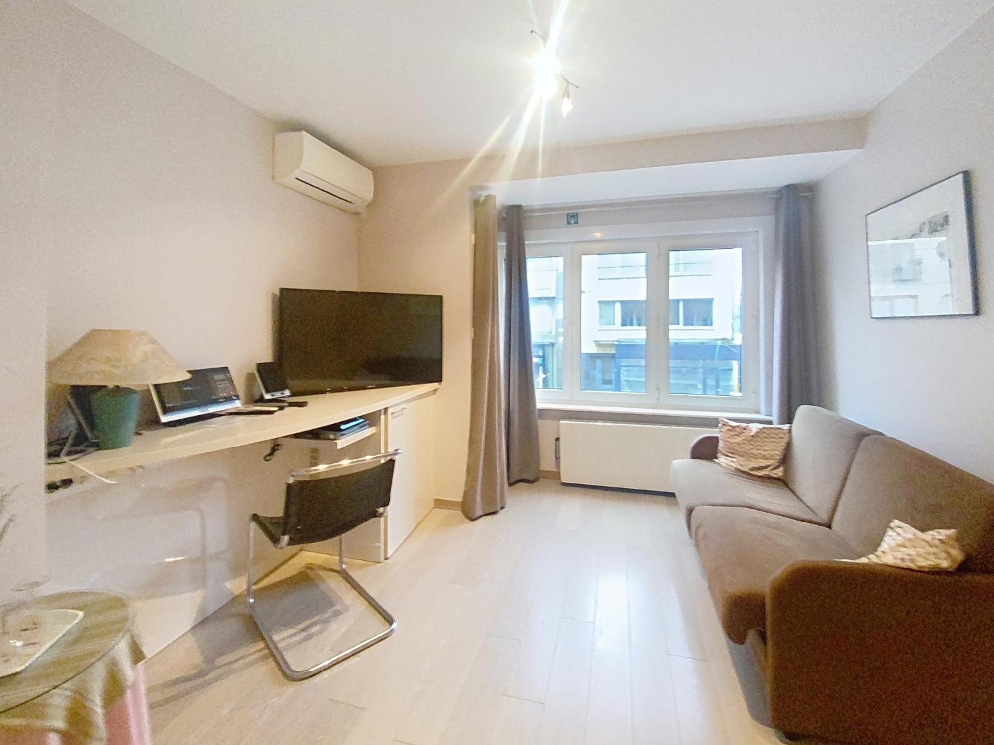 Gastenkamers Centersuites Остдёйнкерке Экстерьер фото